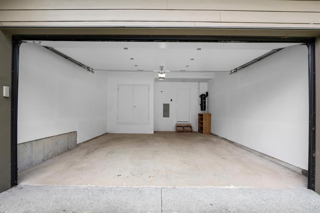 39340 FALCON CRESCENT
