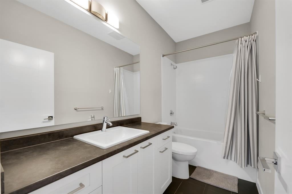 39340 FALCON CRESCENT