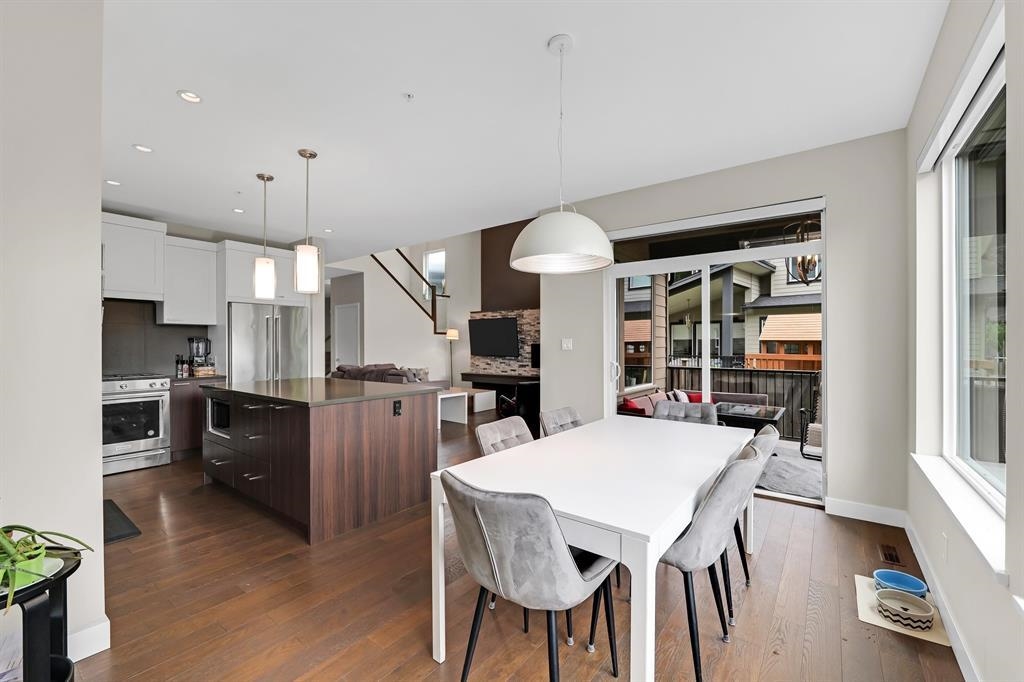 39340 FALCON CRESCENT