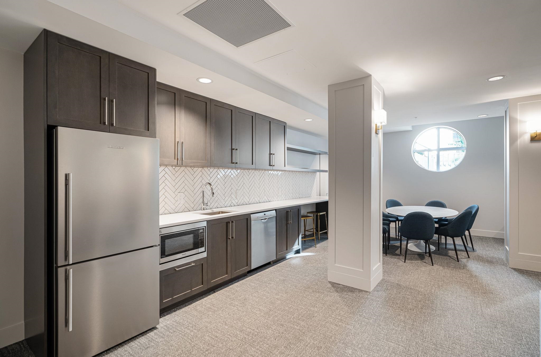 507 2435 KINGSWAY