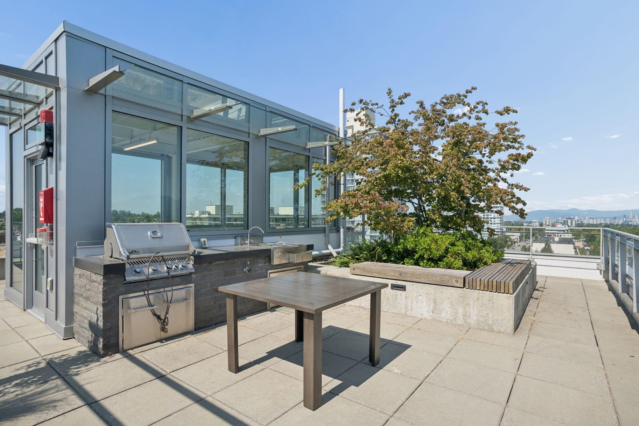 507 2435 KINGSWAY
