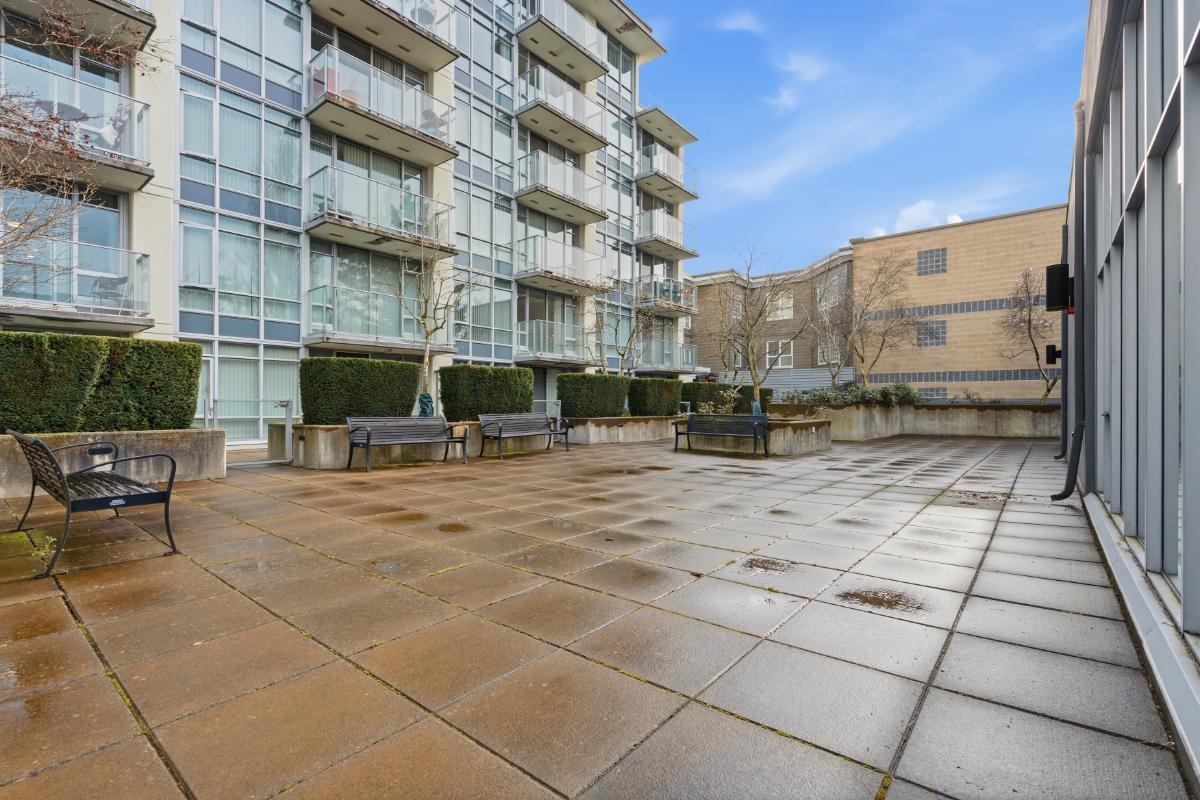 319 4818 ELDORADO MEWS