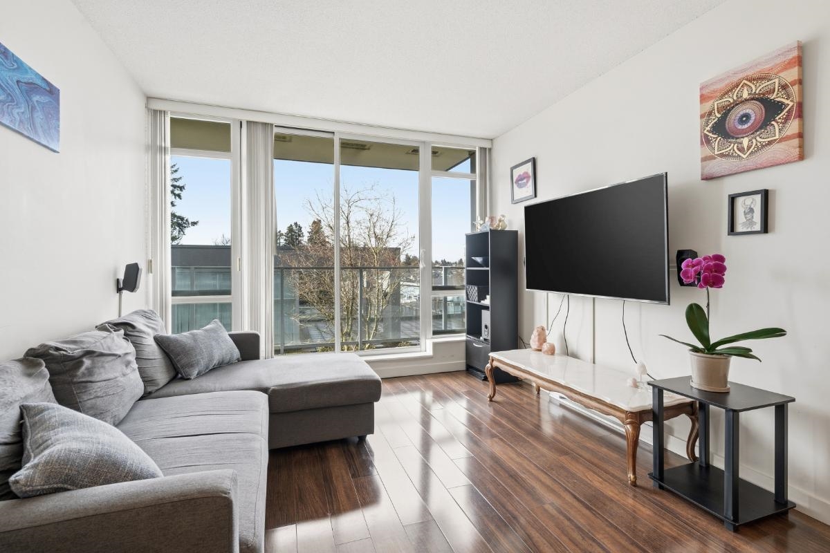 319 4818 ELDORADO MEWS