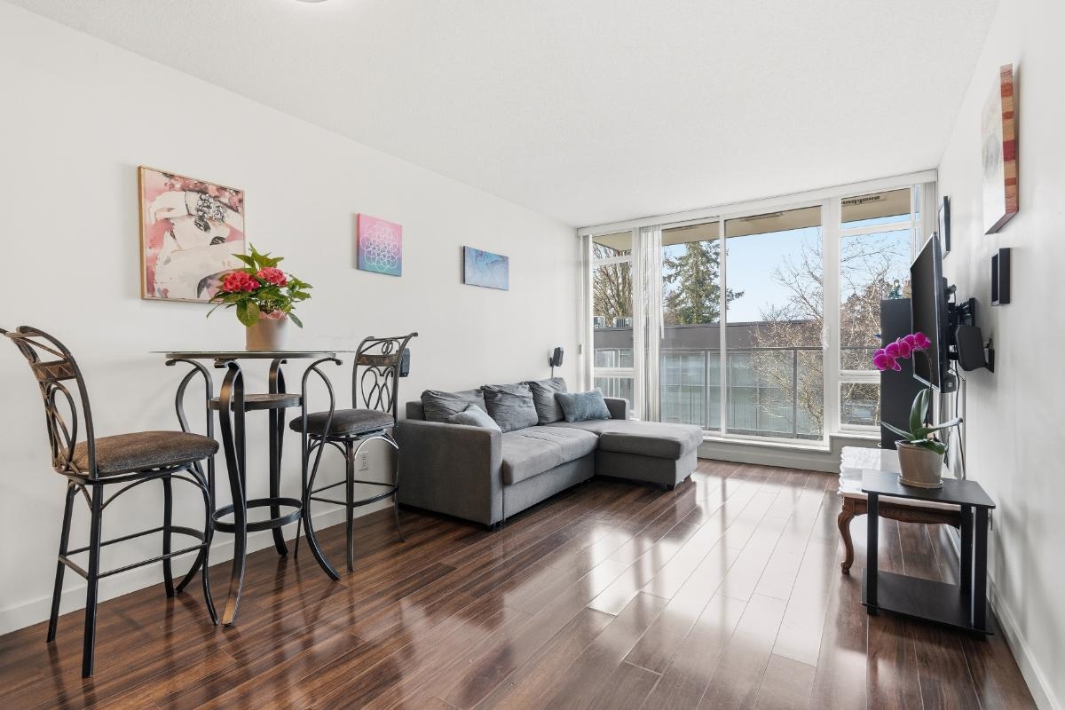 319 4818 ELDORADO MEWS