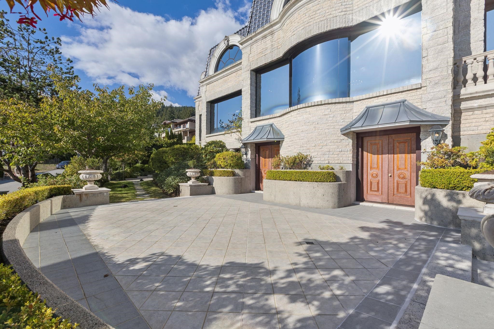 1471 BRAMWELL ROAD