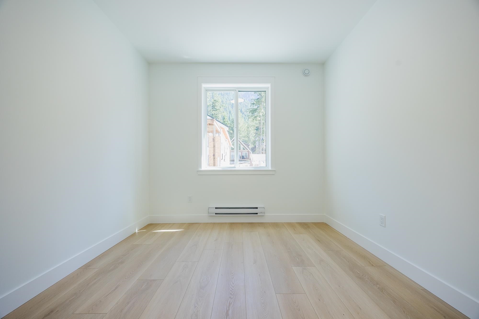 HG 188 71346 GROVE PLACE