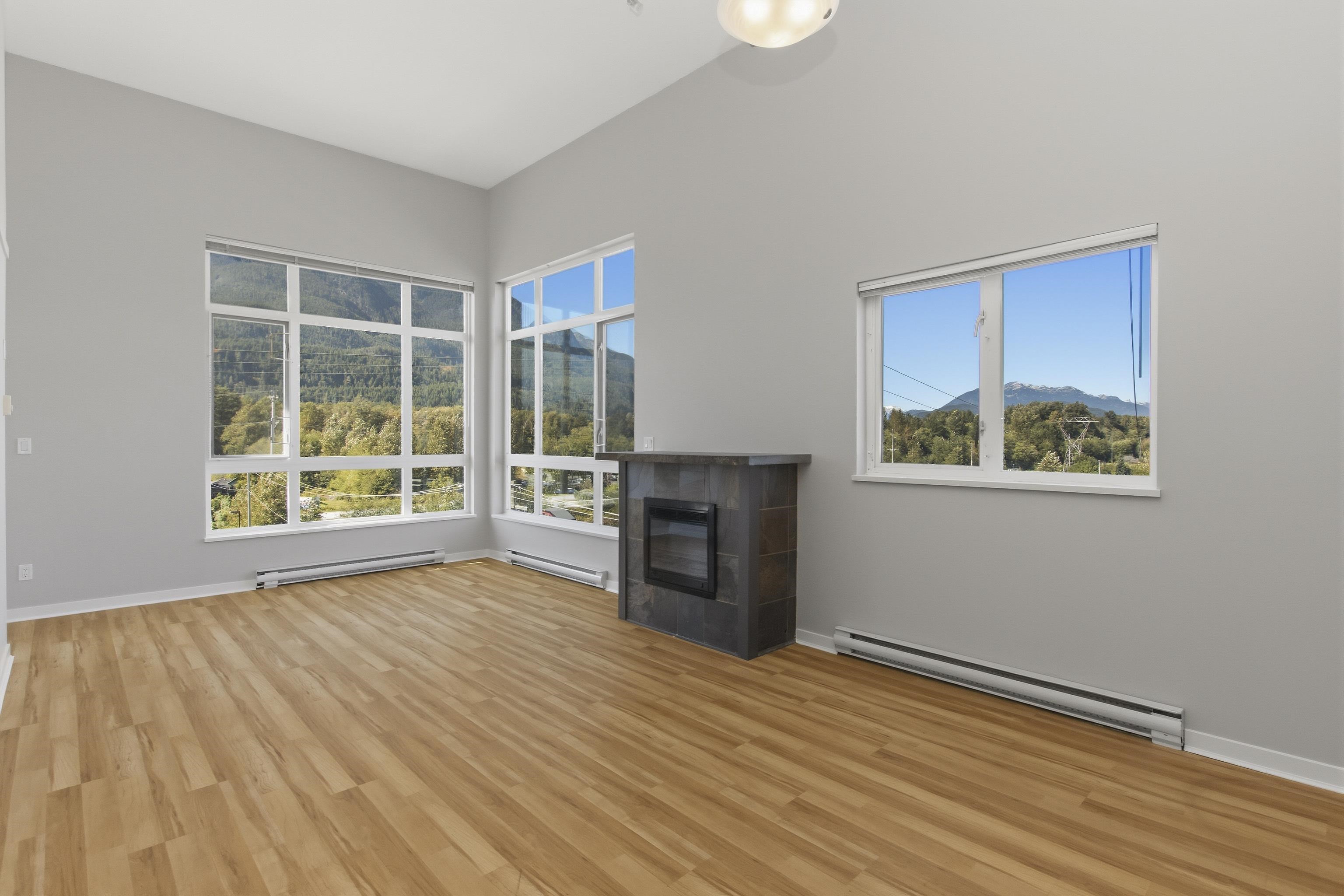 419 40437 TANTALUS ROAD