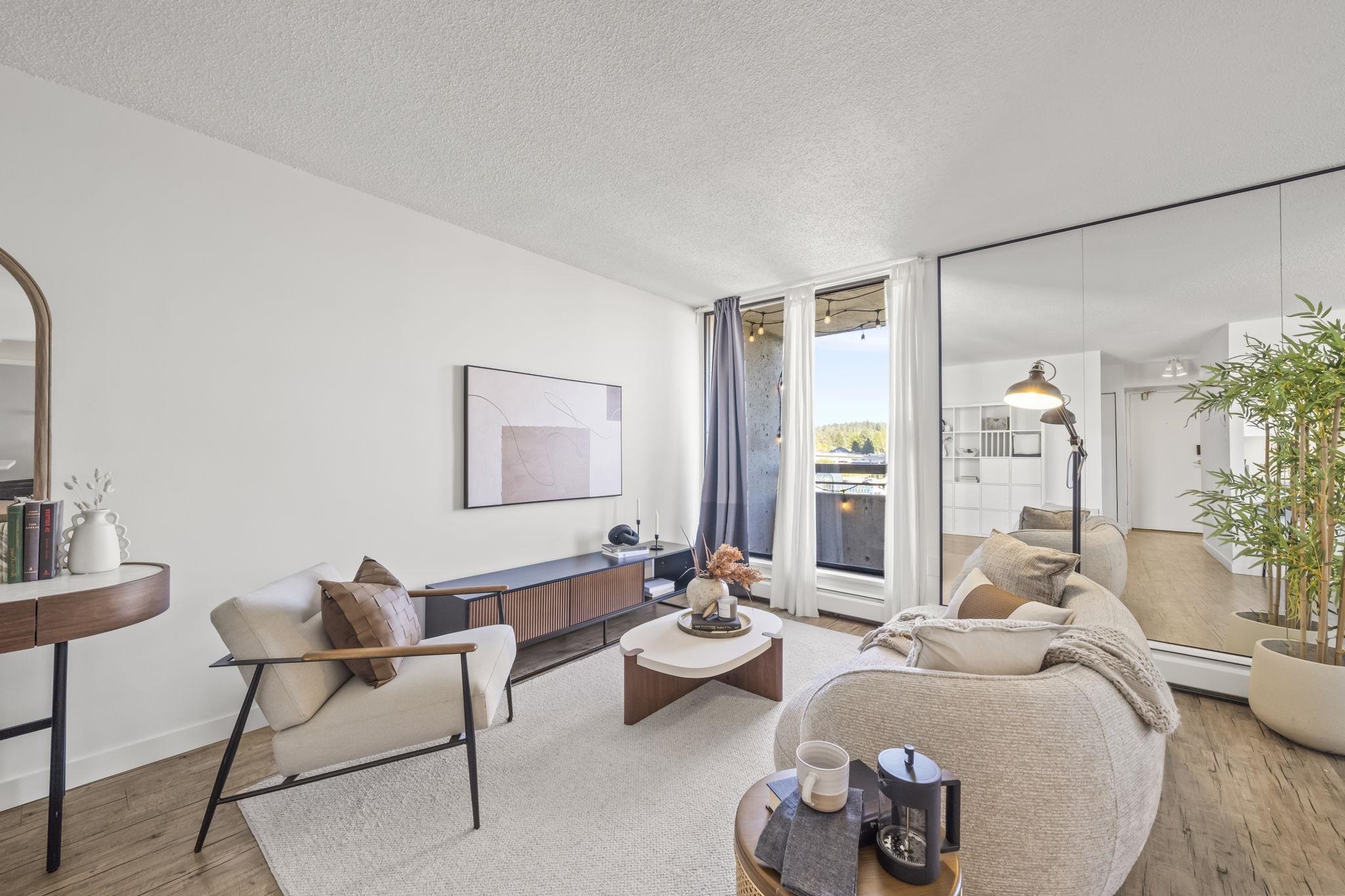 1504 3771 BARTLETT COURT