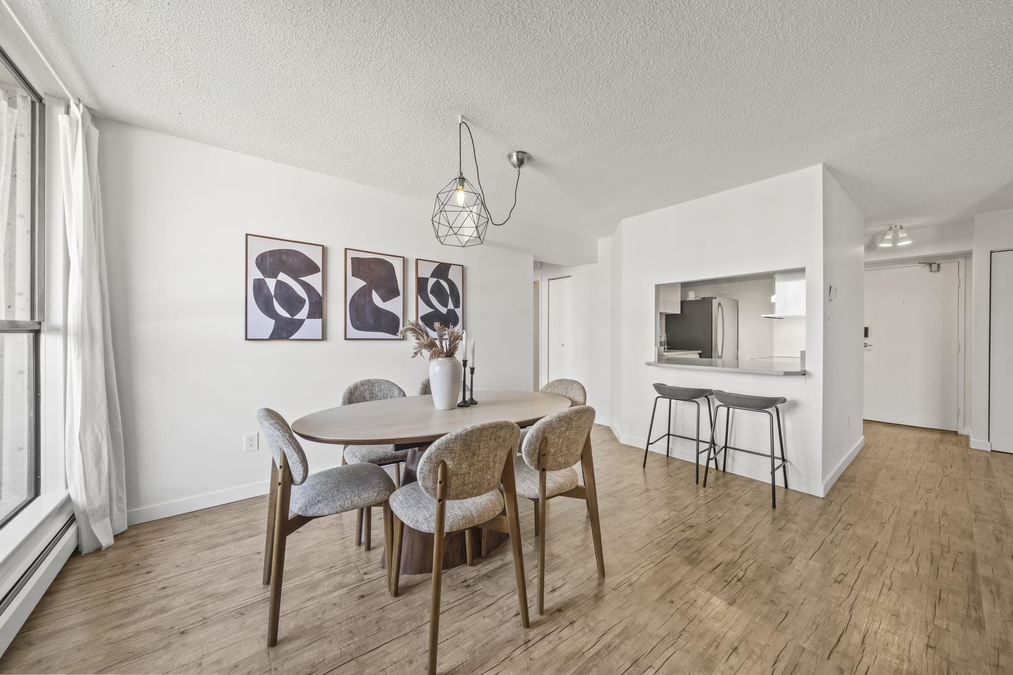 1504 3771 BARTLETT COURT