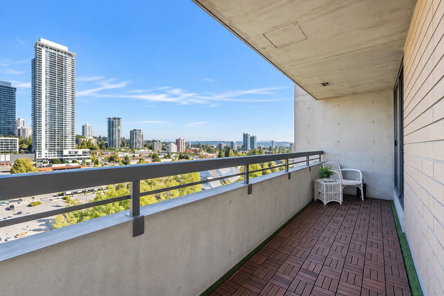 1504 3771 BARTLETT COURT