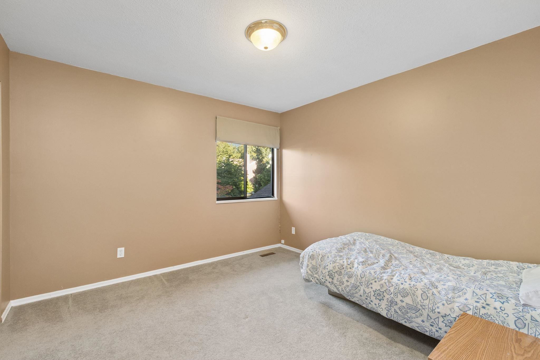 2102 KIRKSTONE PLACE