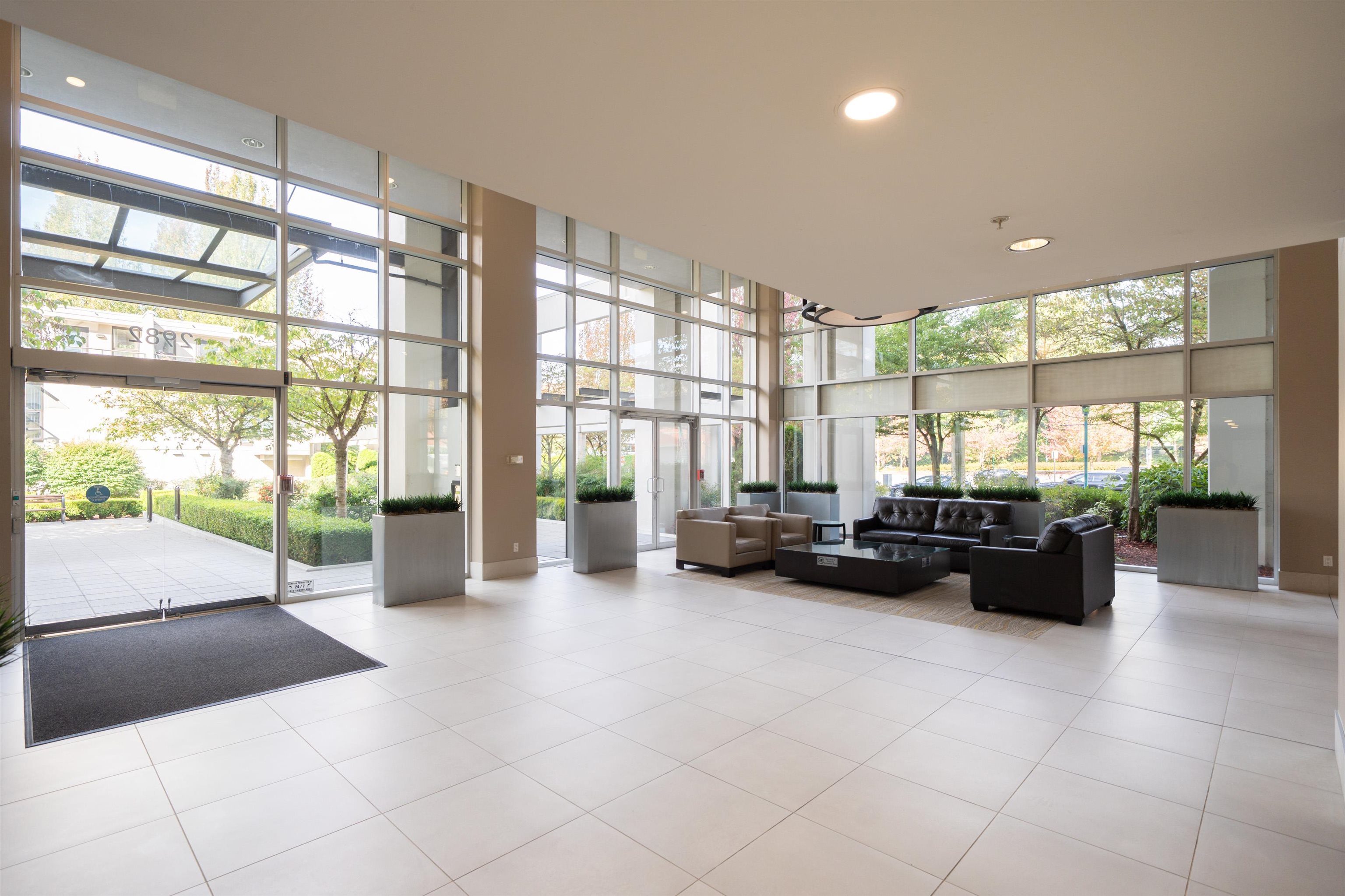 608 2982 BURLINGTON DRIVE