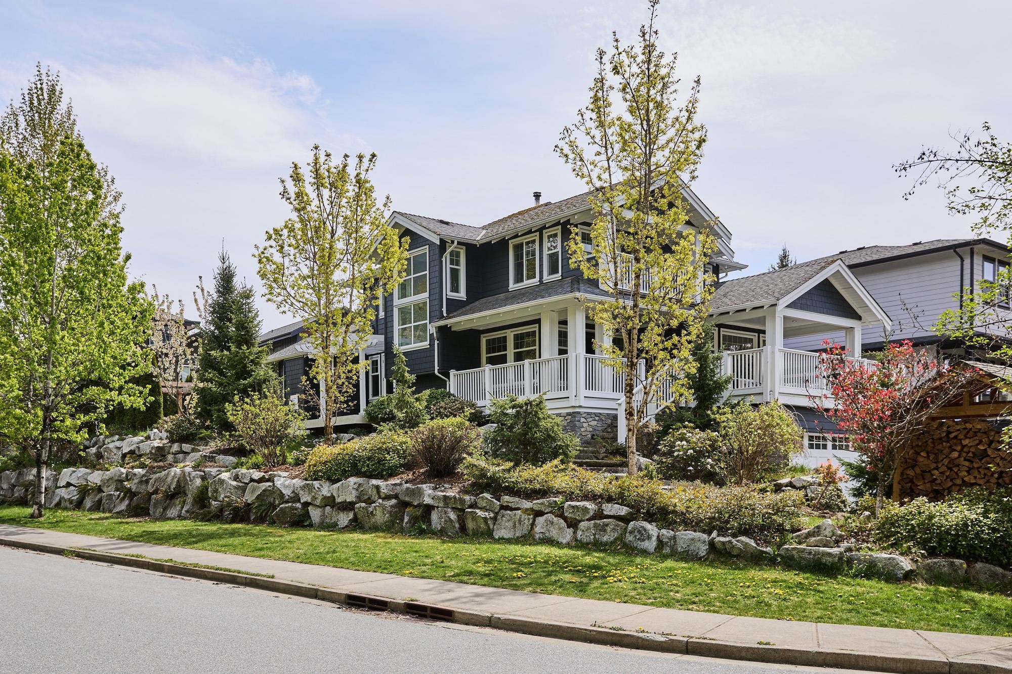 1001 JAY CRESCENT