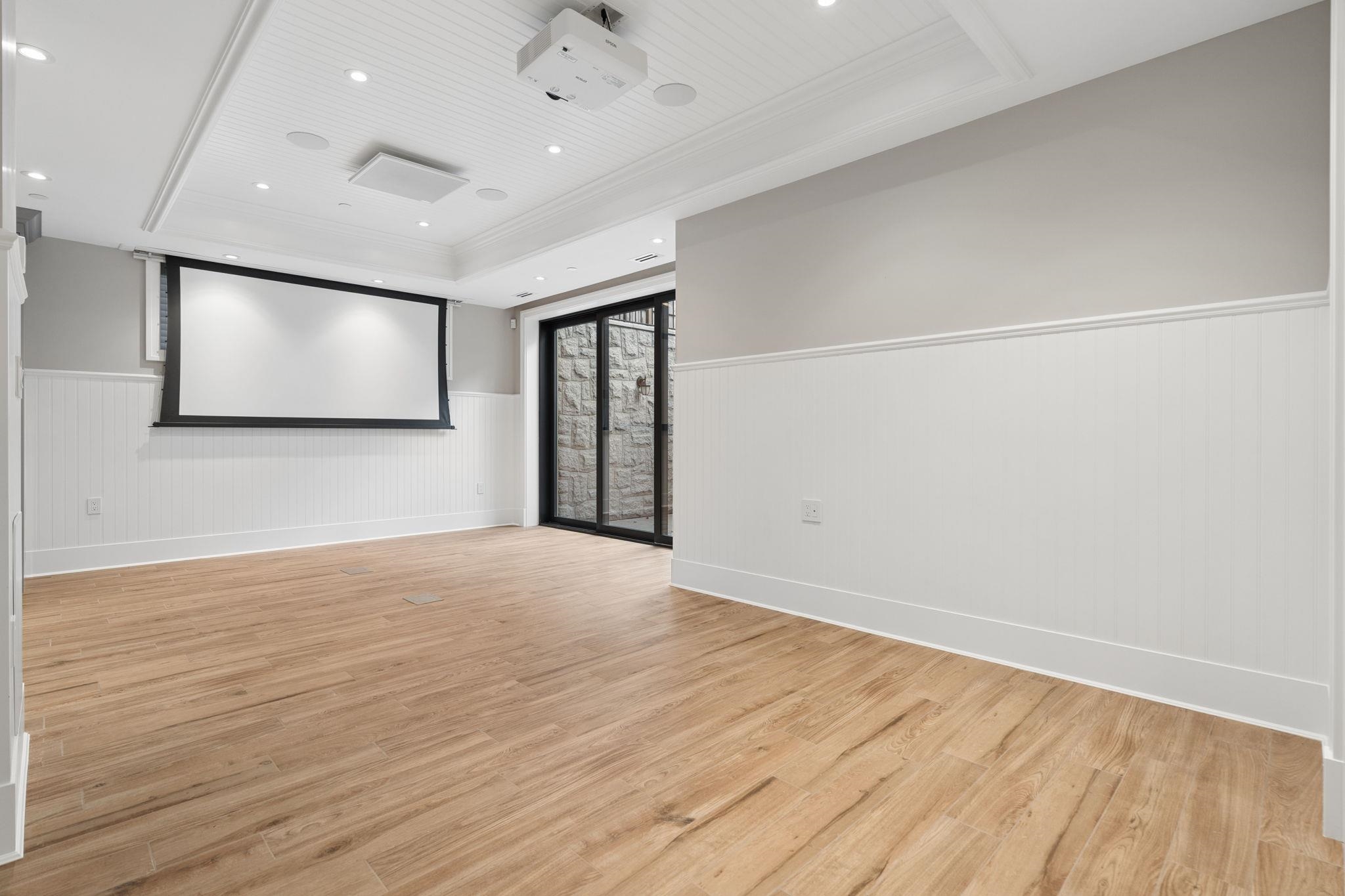 993 BROUGHTON STREET