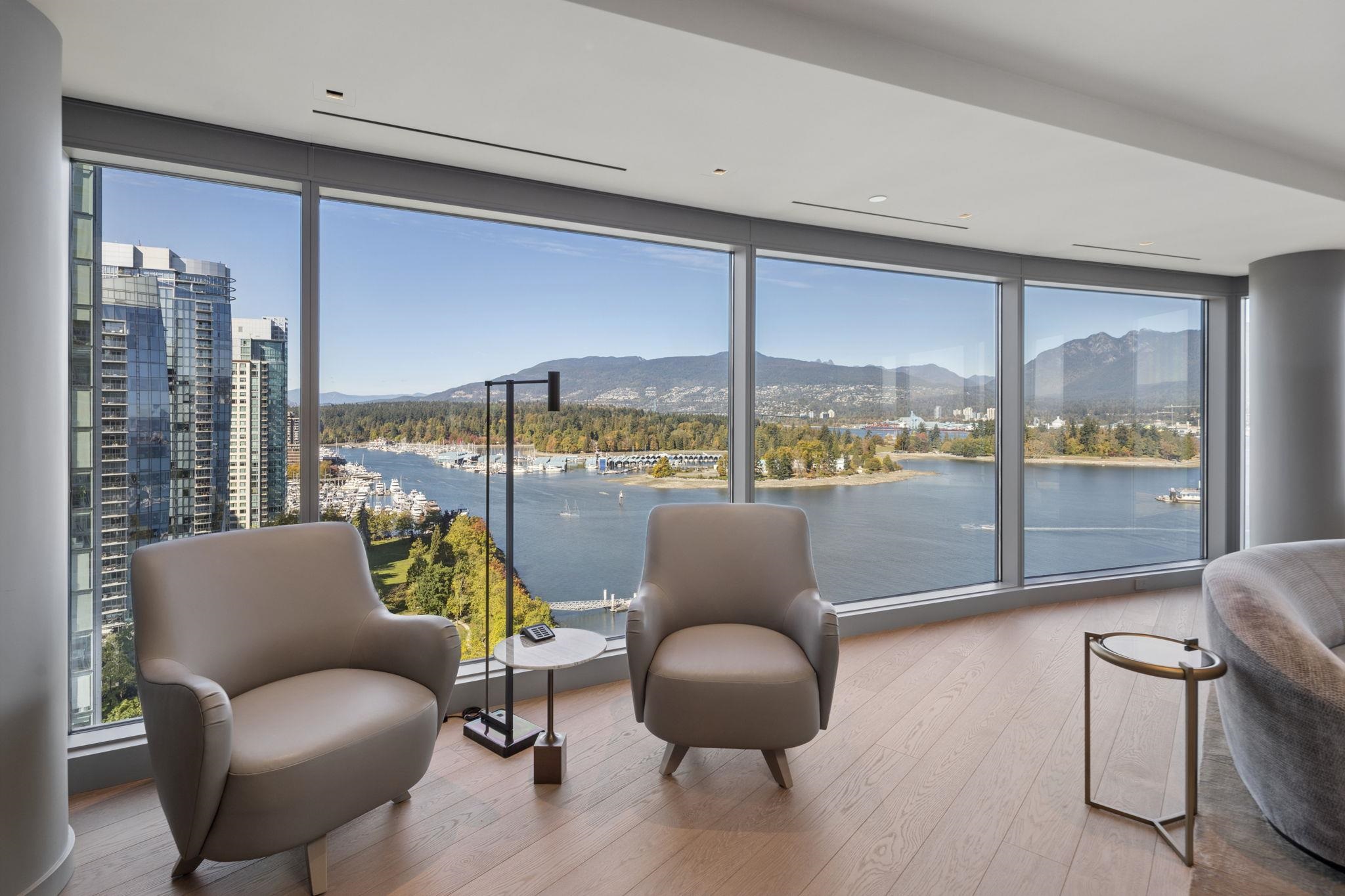 1701 1139 W CORDOVA STREET