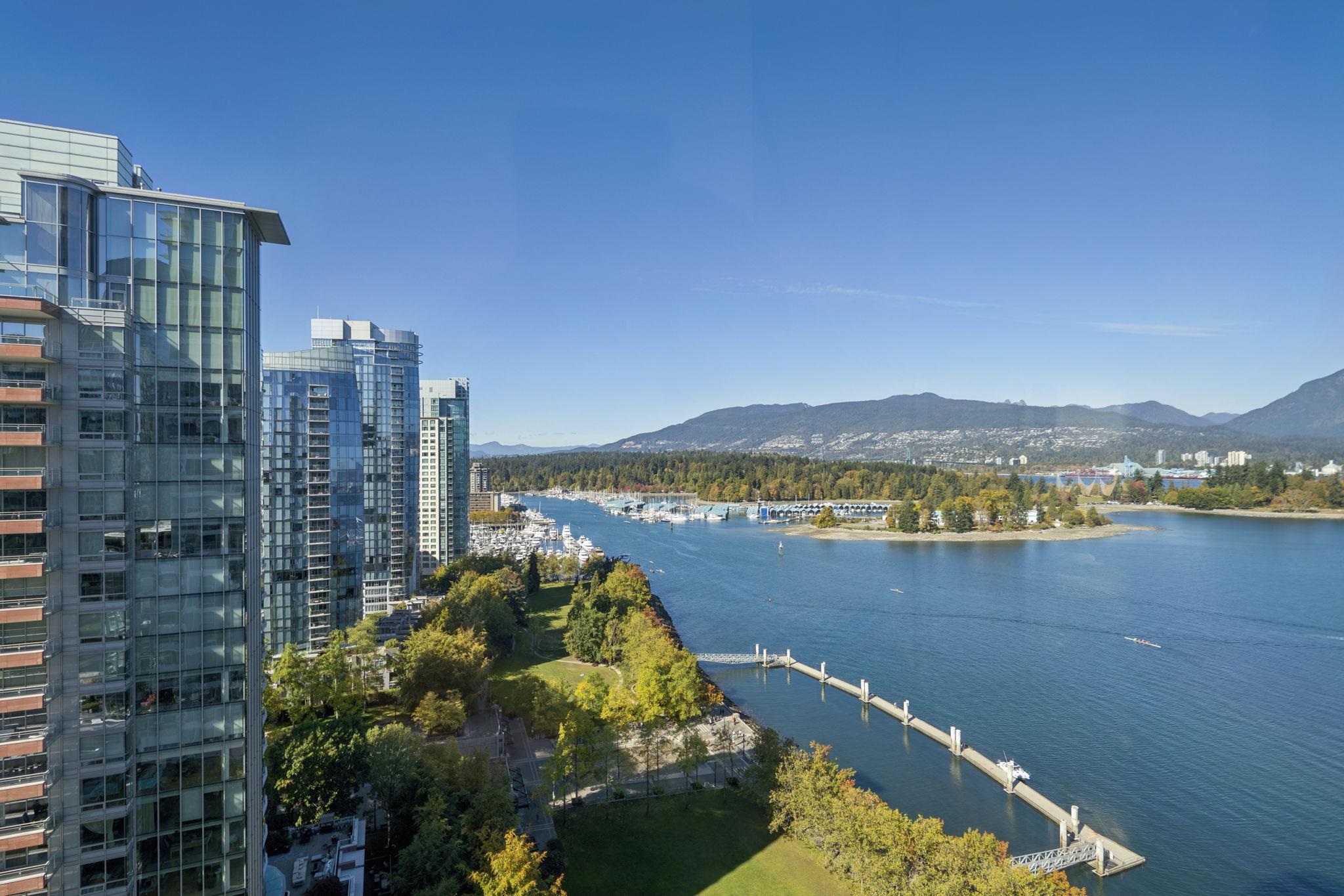 1701 1139 W CORDOVA STREET