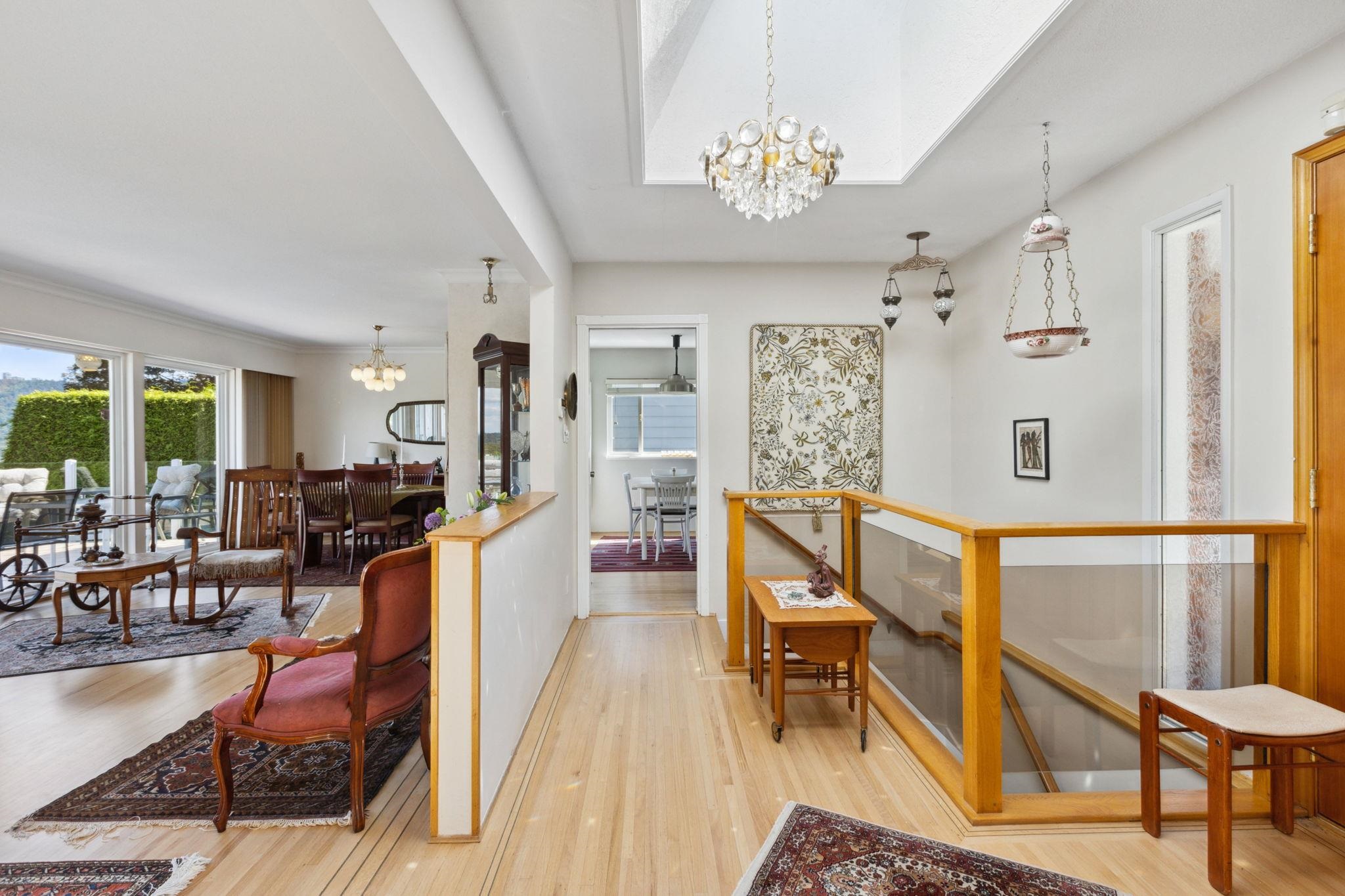 474 FAIRWAY DRIVE