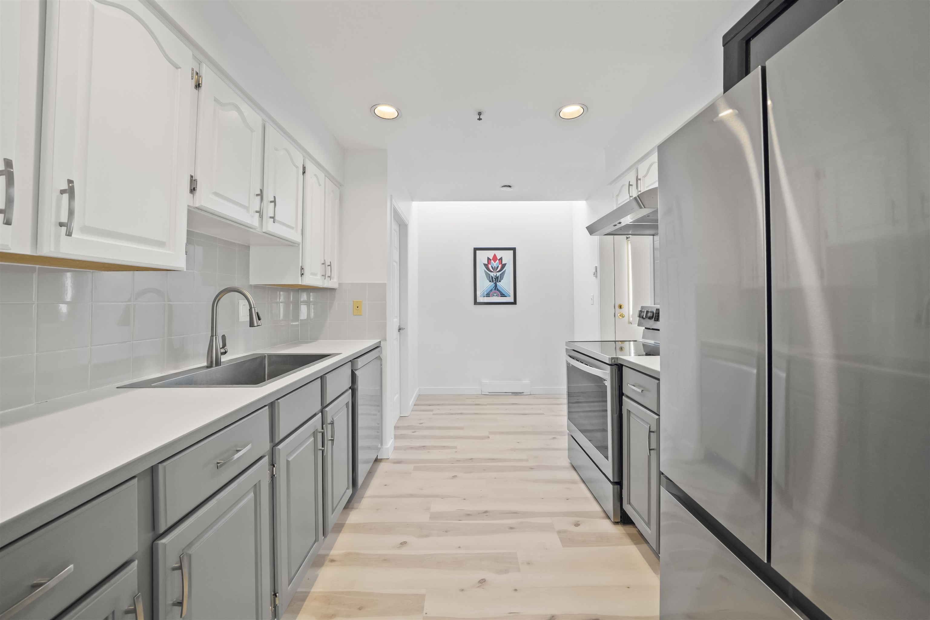 1 7110 BARNET ROAD