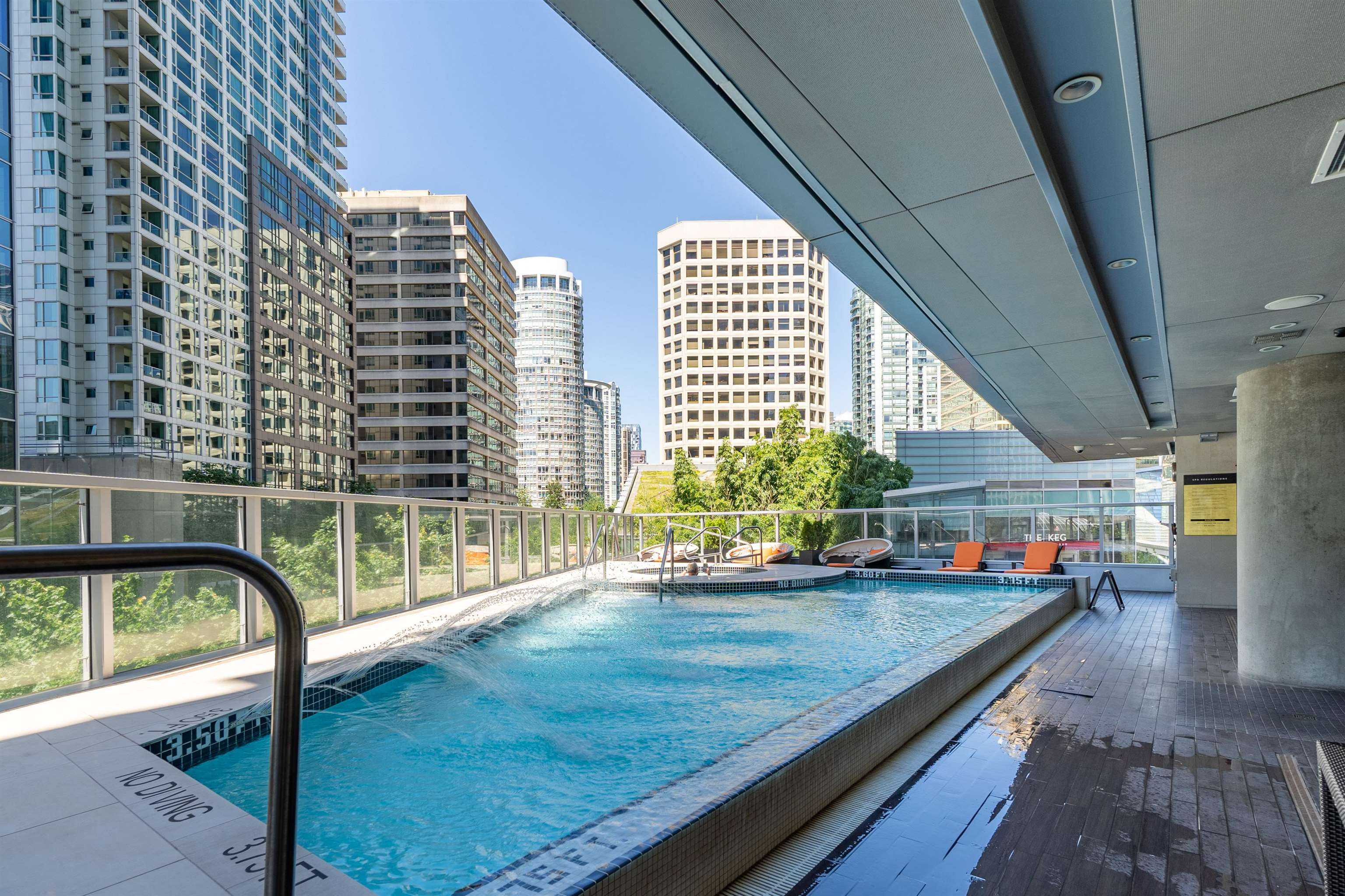 2704 1111 ALBERNI STREET