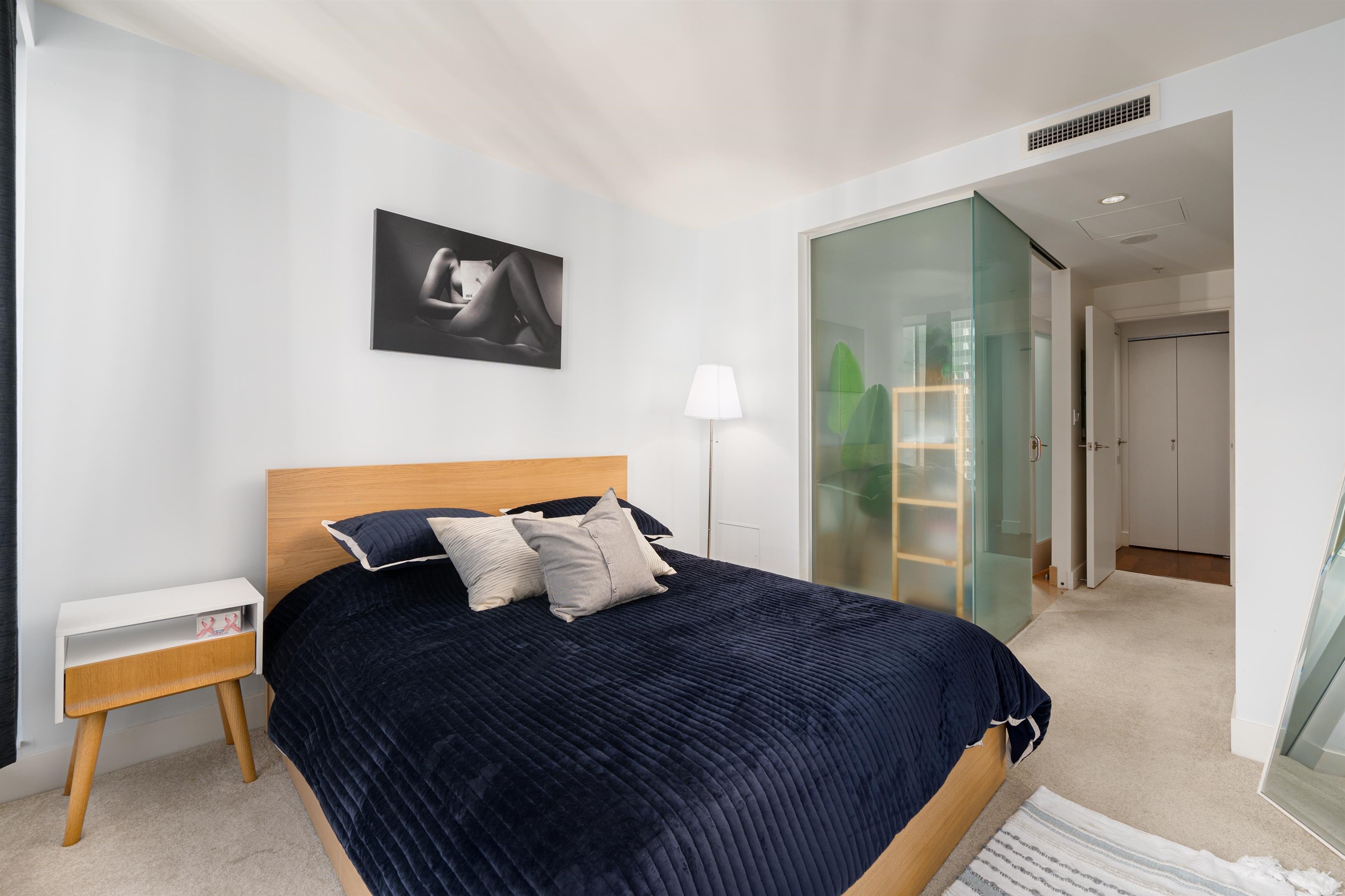 2704 1111 ALBERNI STREET
