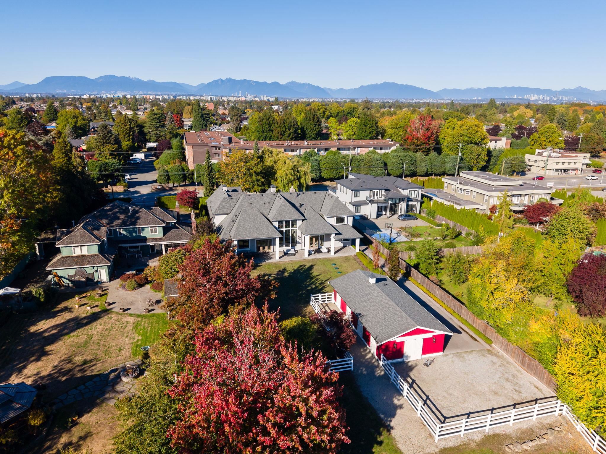 7628 STEVESTON HIGHWAY