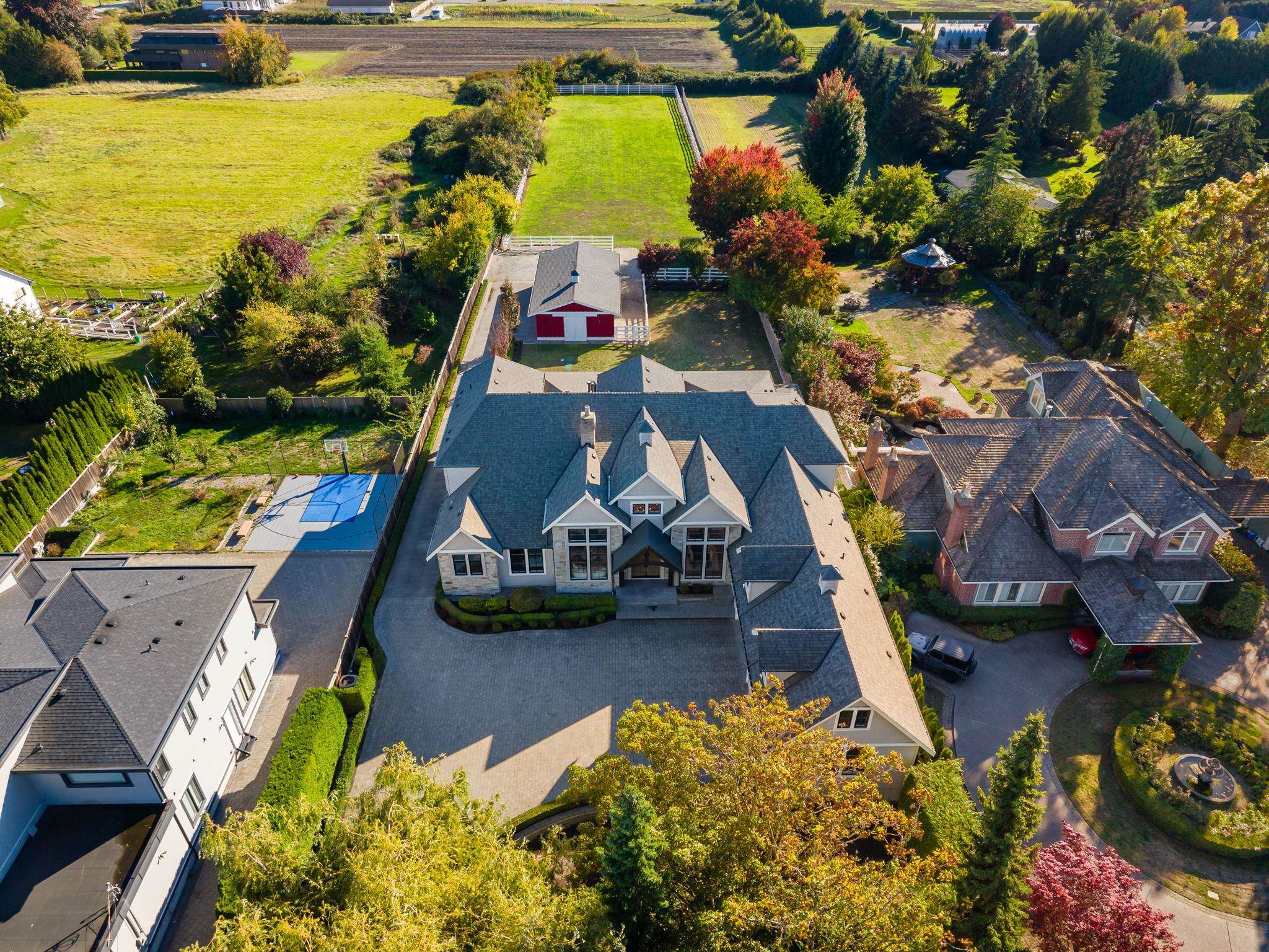 7628 STEVESTON HIGHWAY