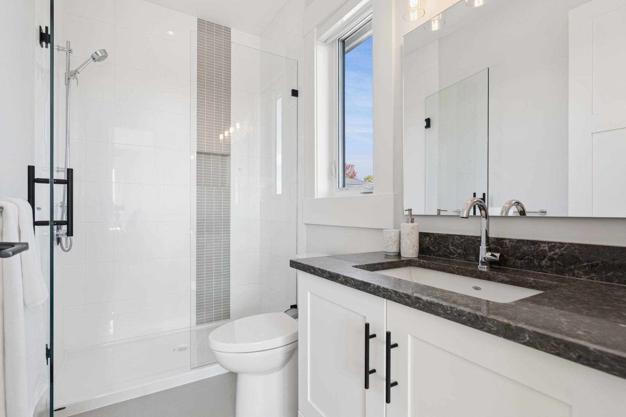 7628 STEVESTON HIGHWAY