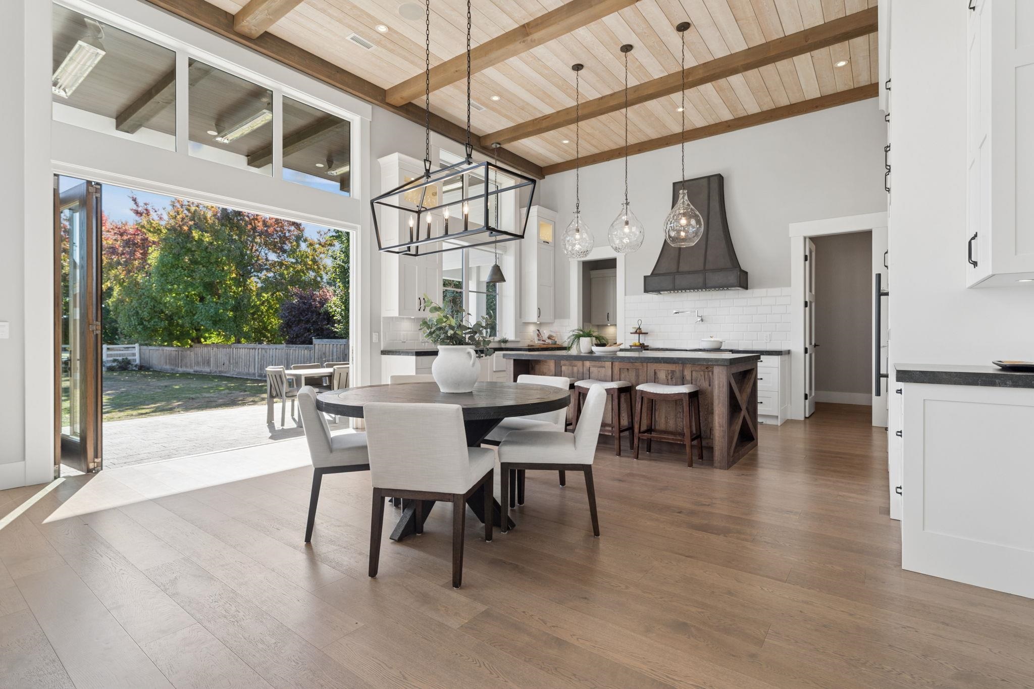 7628 STEVESTON HIGHWAY