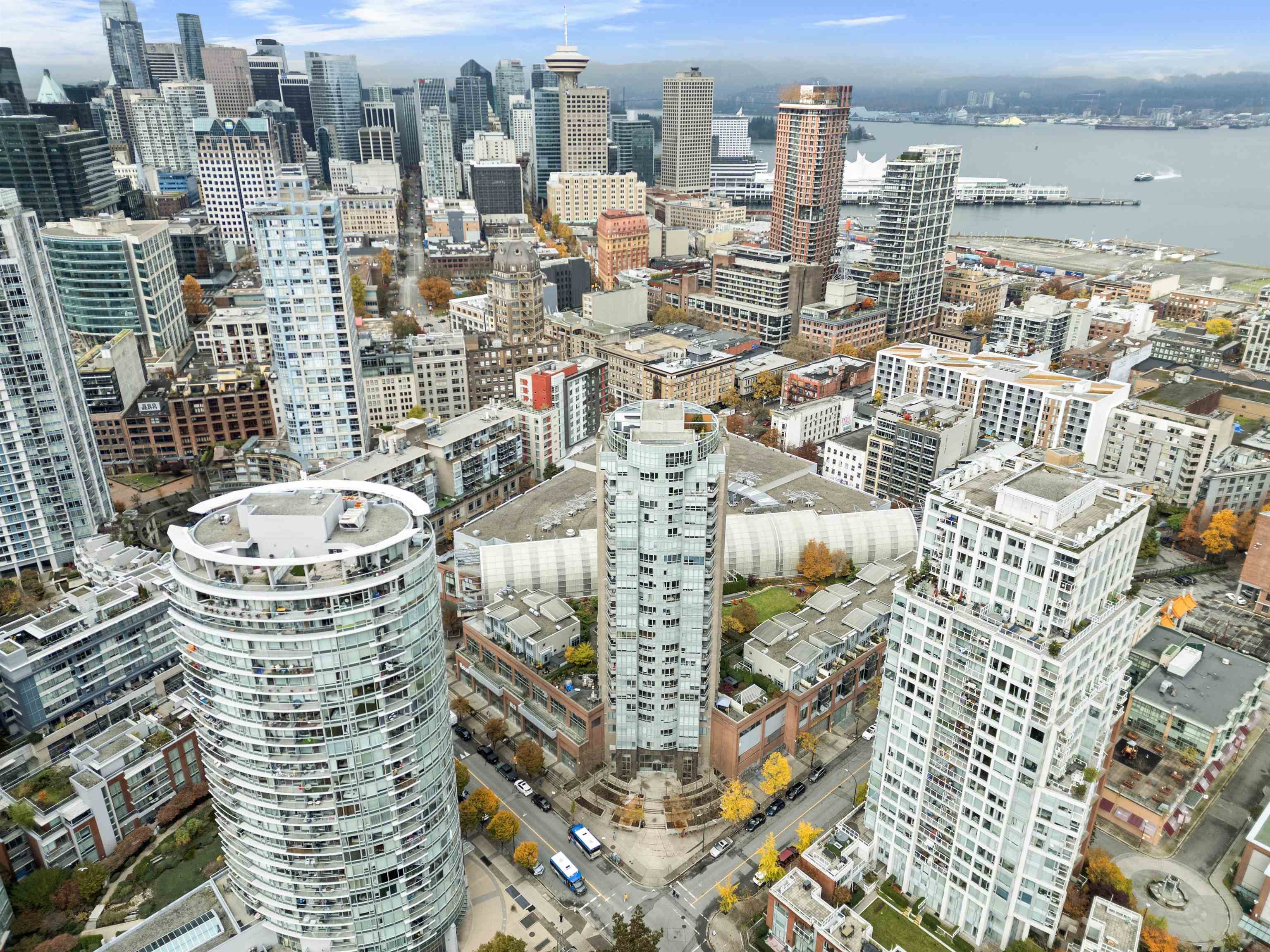 2501 63 KEEFER PLACE