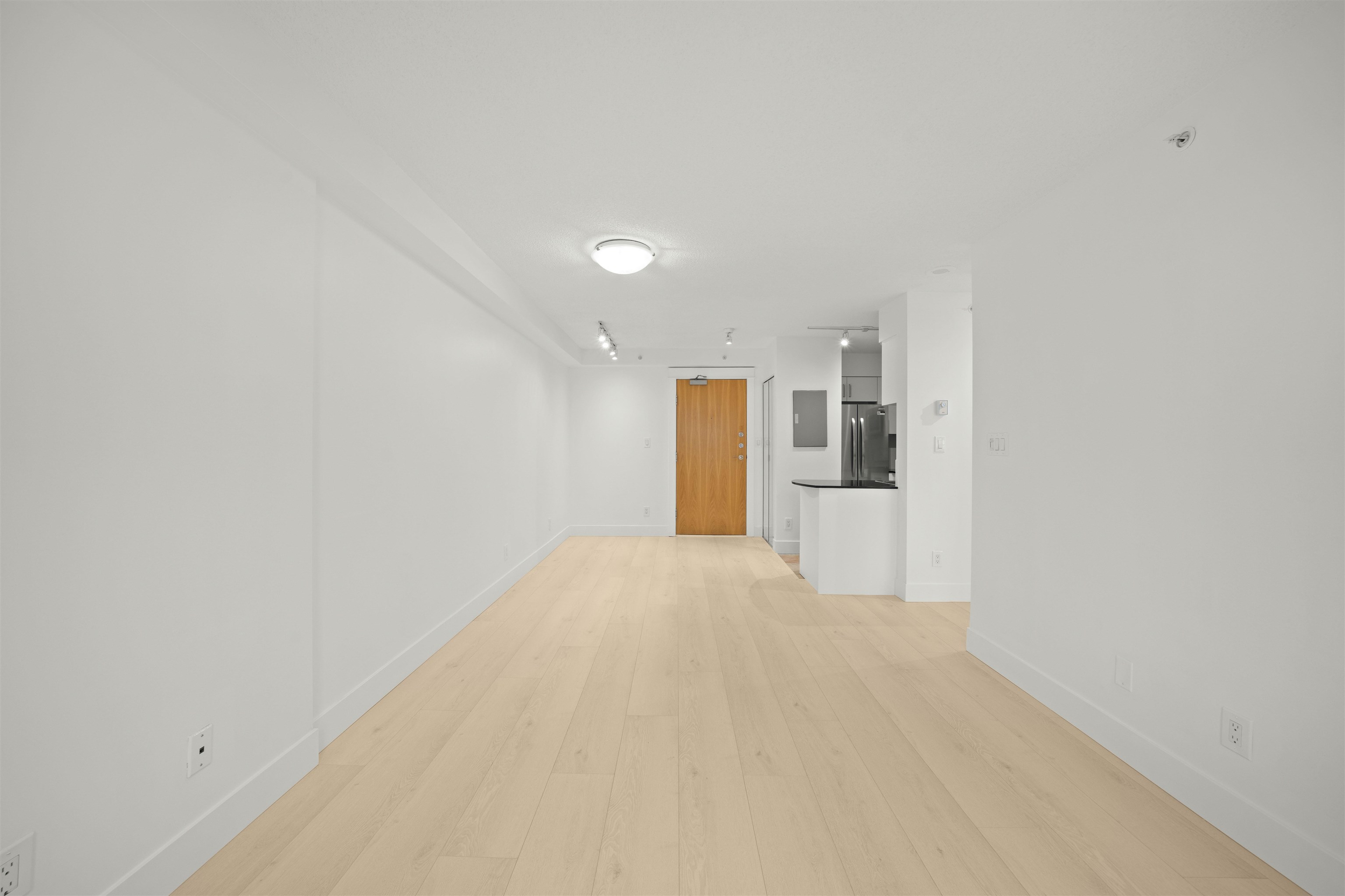2501 63 KEEFER PLACE