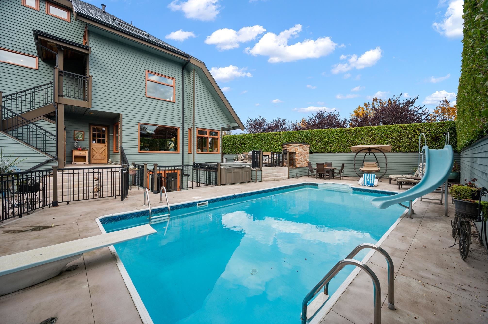 3850 POINT GREY ROAD