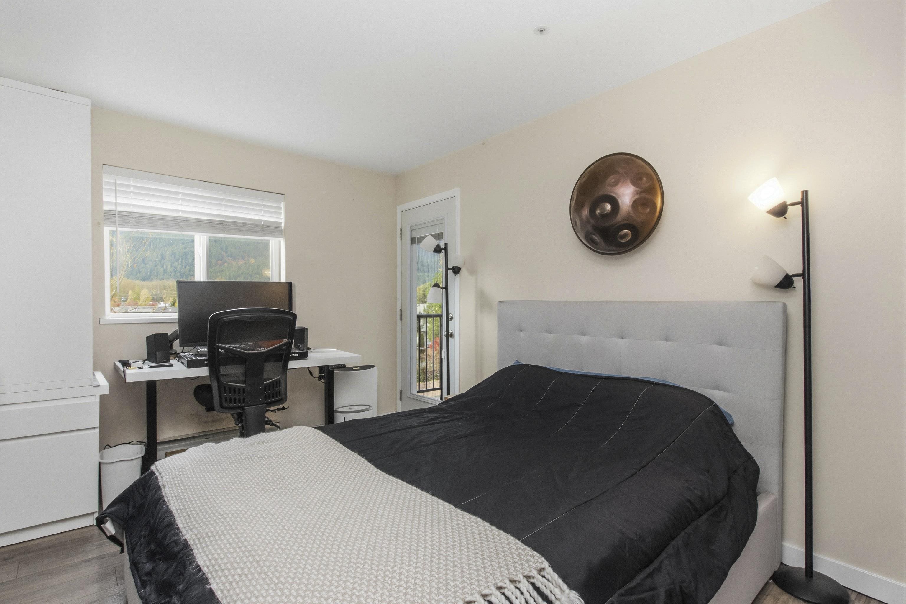305 41060 WILLOW CRESCENT
