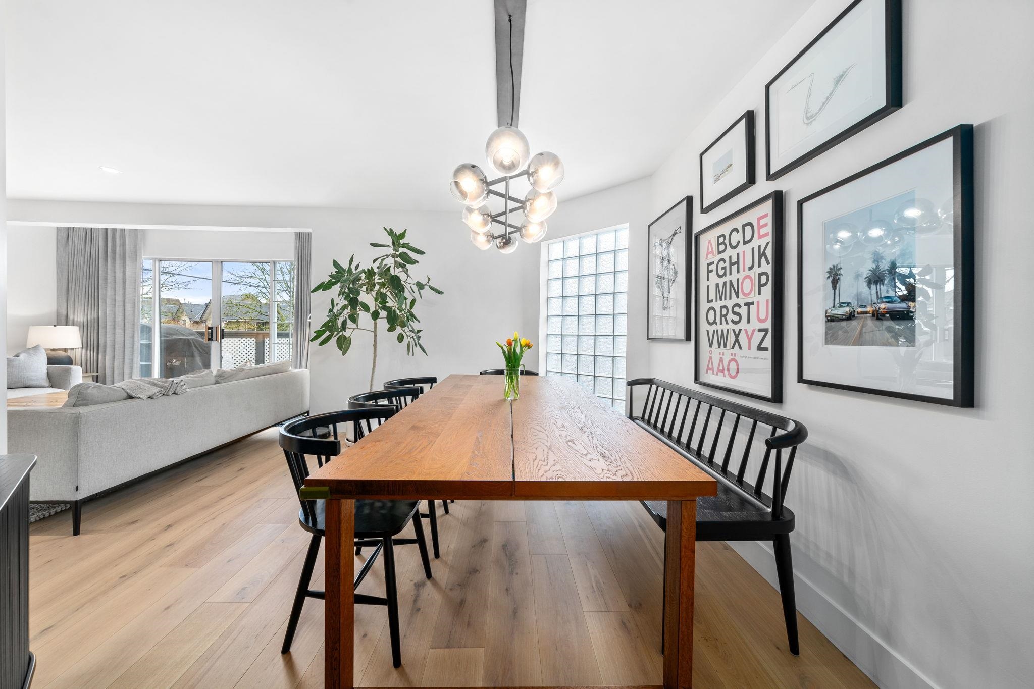 1 224 W 16TH STREET