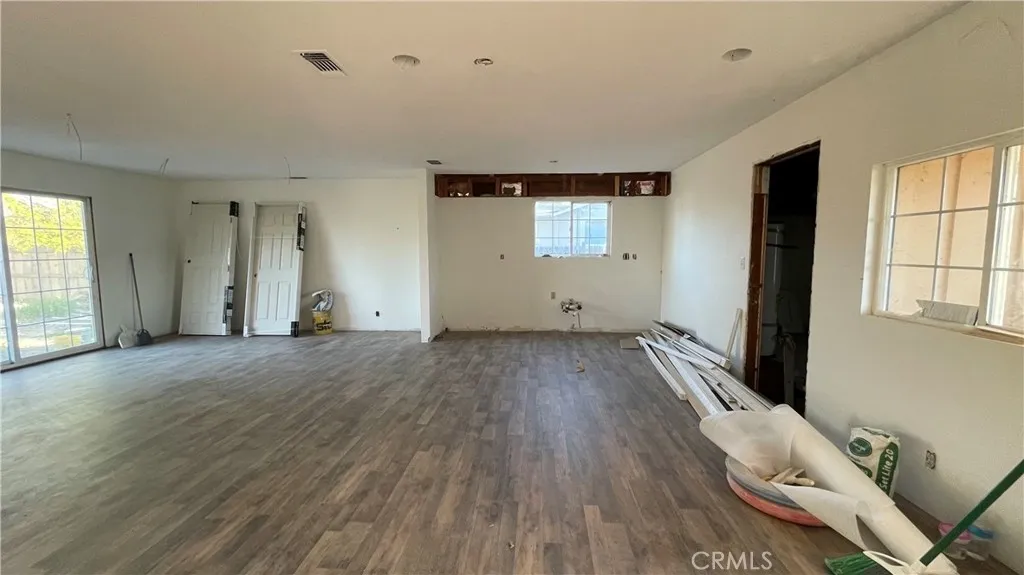 820 N Lassen Street