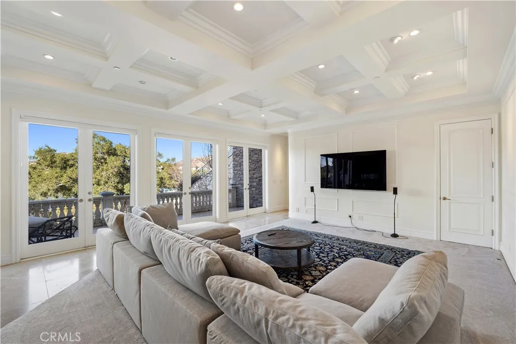 476 Upper Lake Road