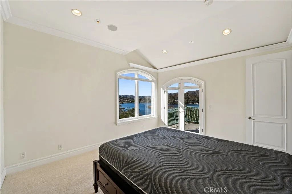 476 Upper Lake Road