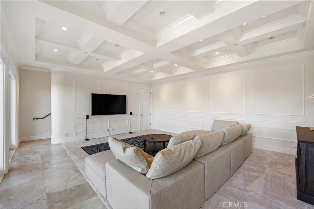 476 Upper Lake Road