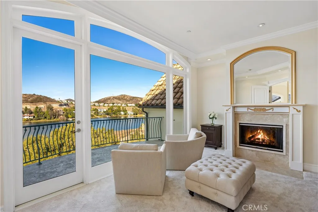 476 Upper Lake Road