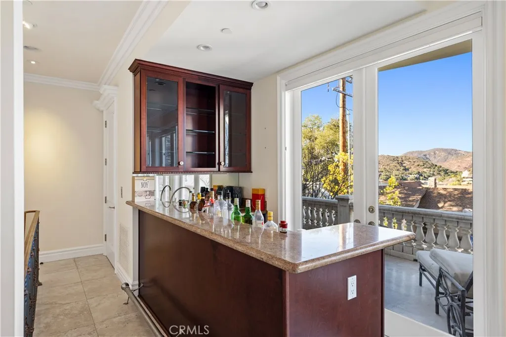 476 Upper Lake Road