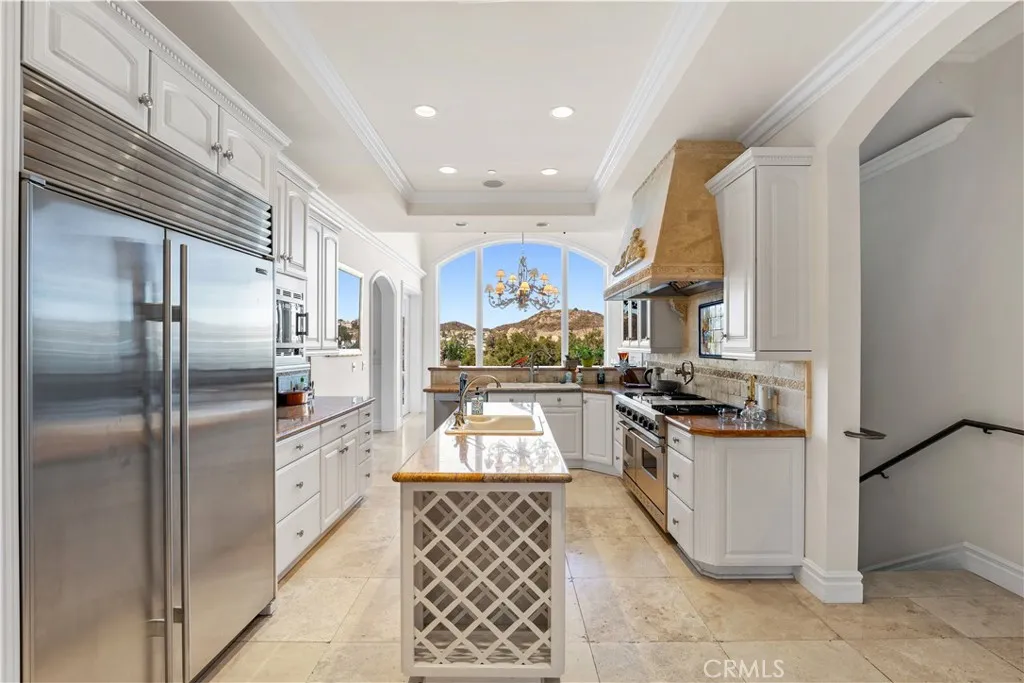 476 Upper Lake Road