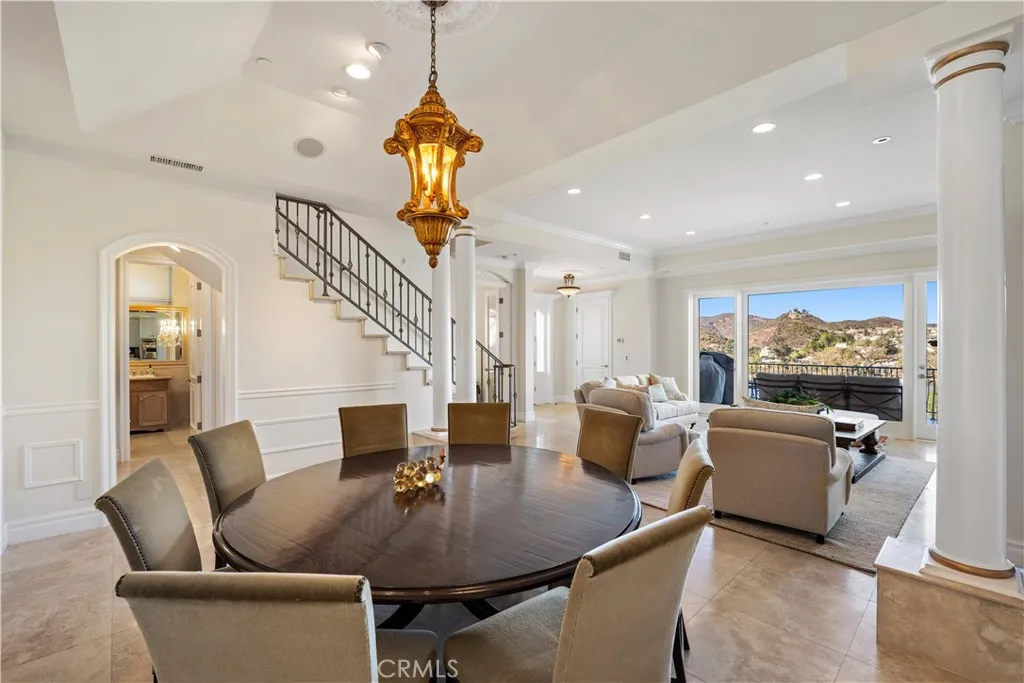 476 Upper Lake Road