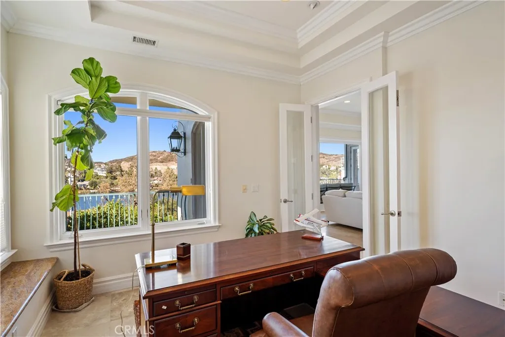 476 Upper Lake Road