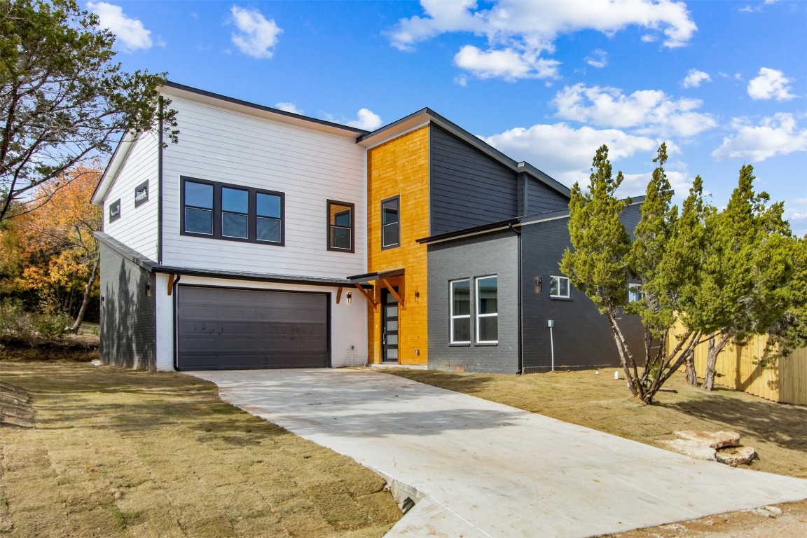 5014 Enchanted Court
