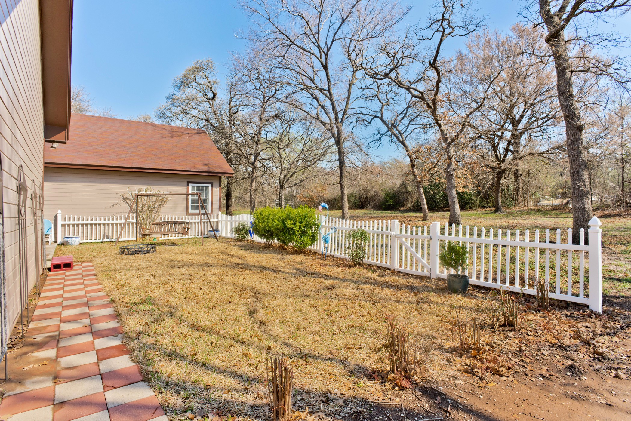 9216 Hiddenview Lane