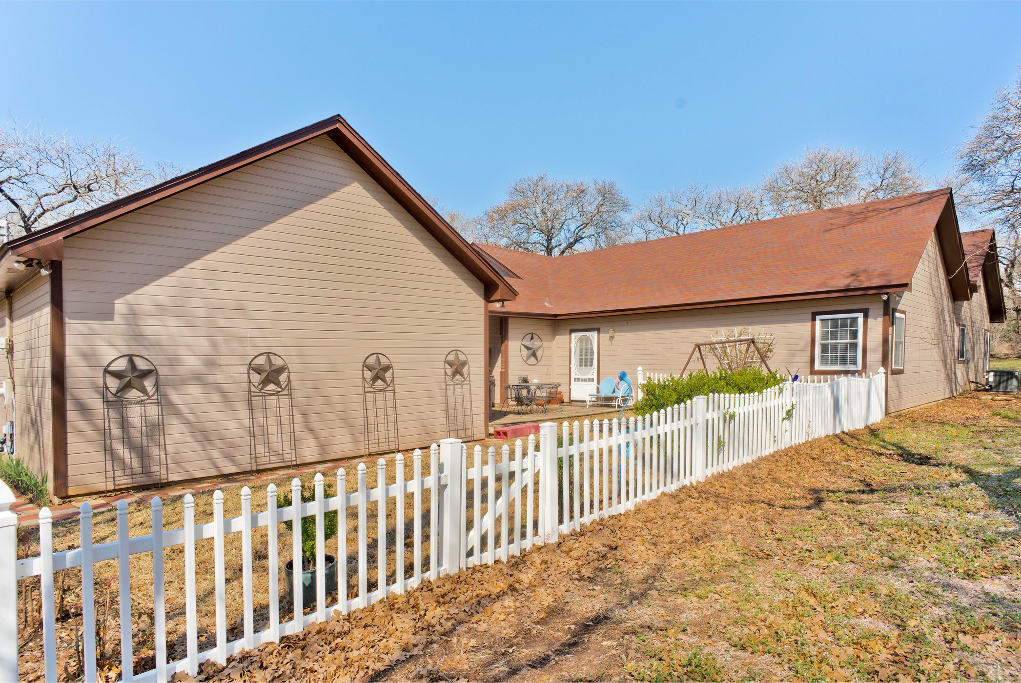 9216 Hiddenview Lane
