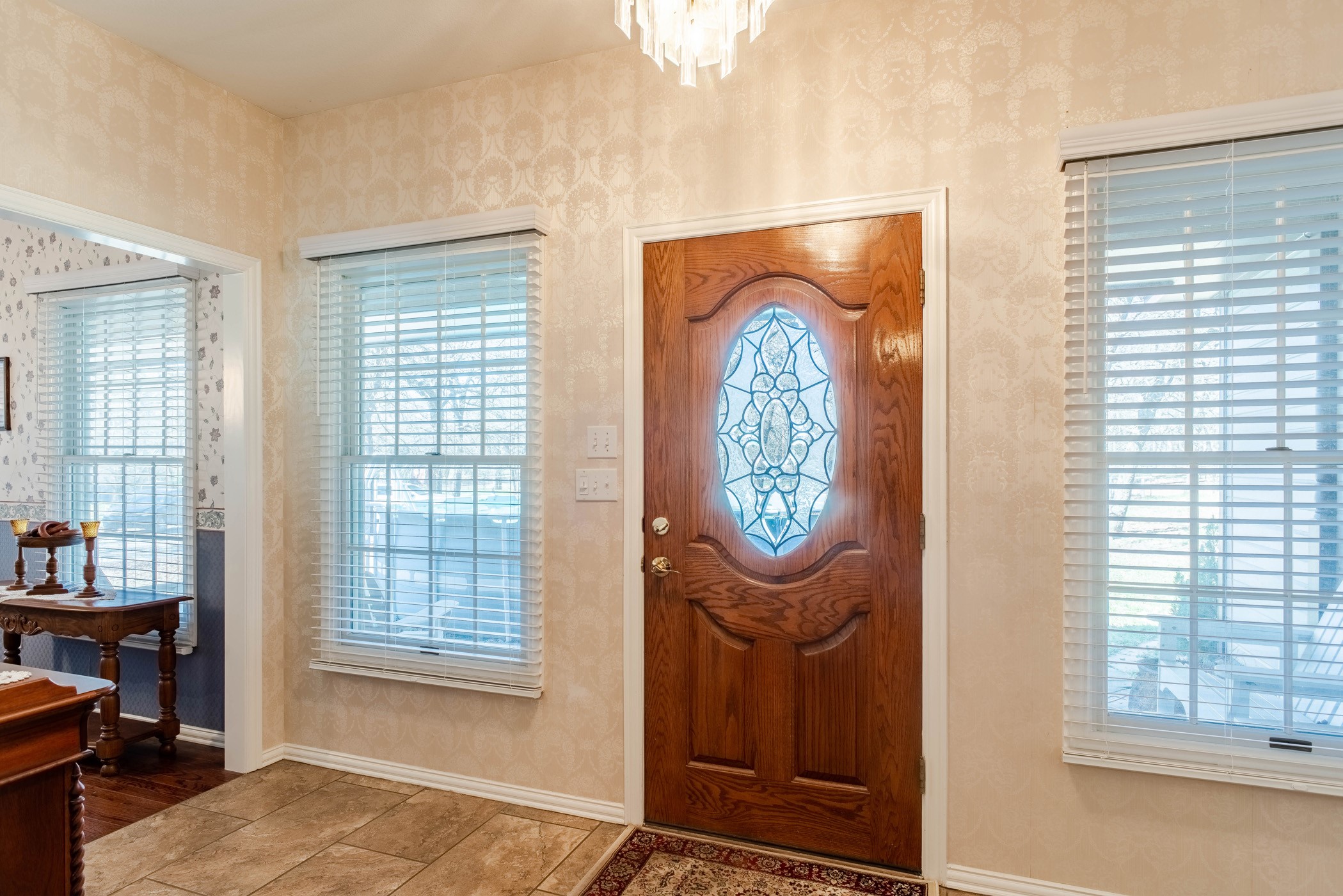 9216 Hiddenview Lane