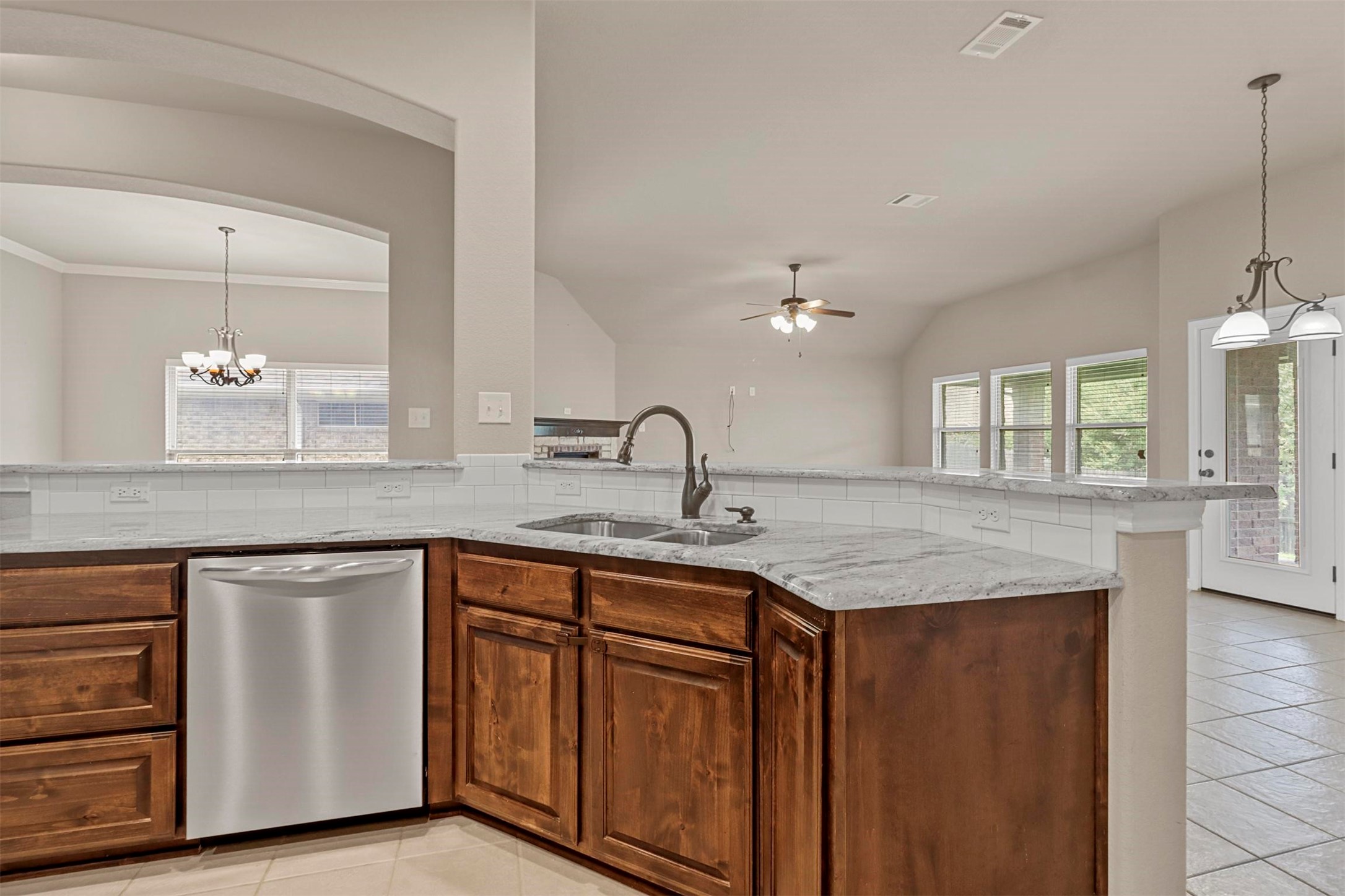 1013 Destrehan Court