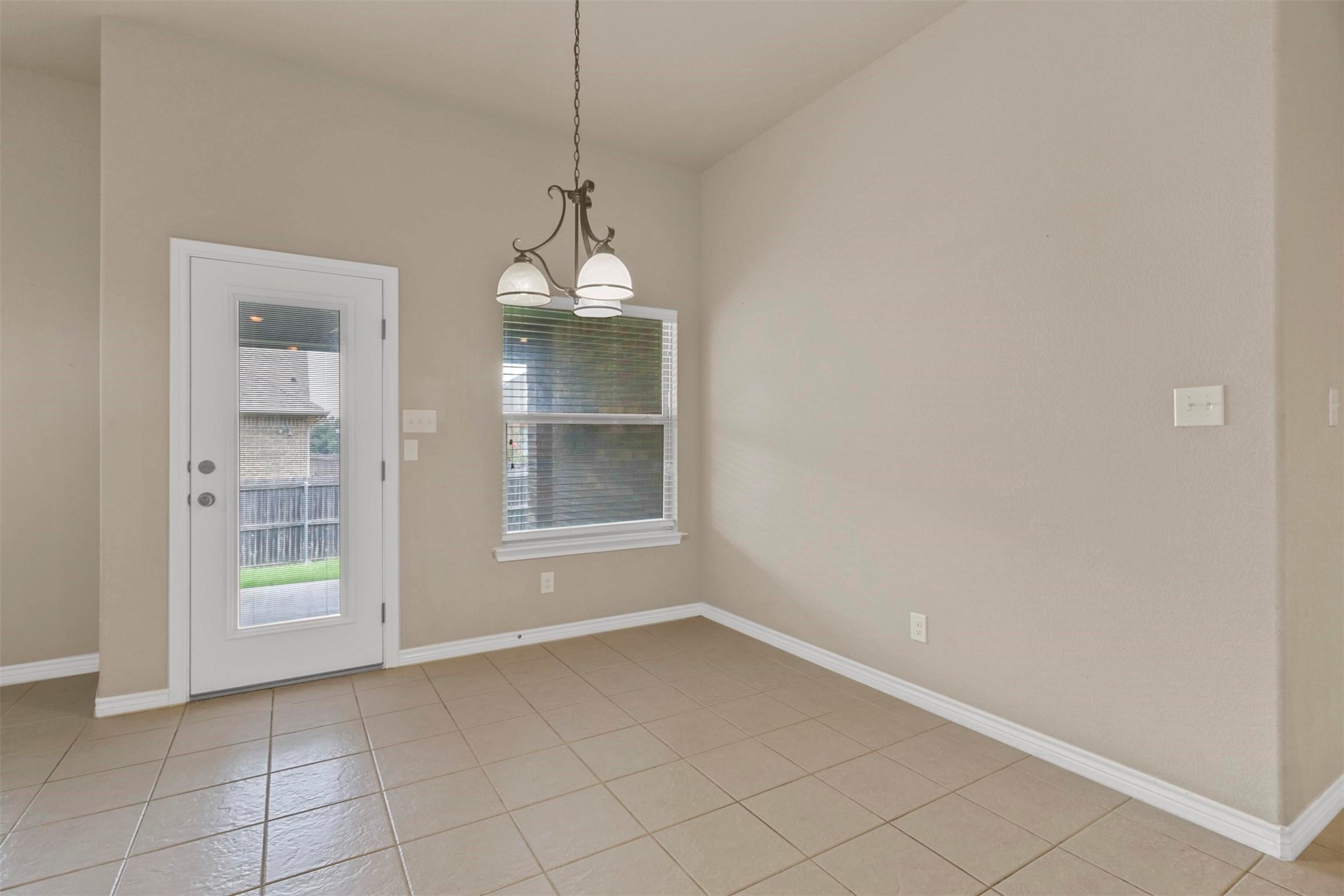 1013 Destrehan Court