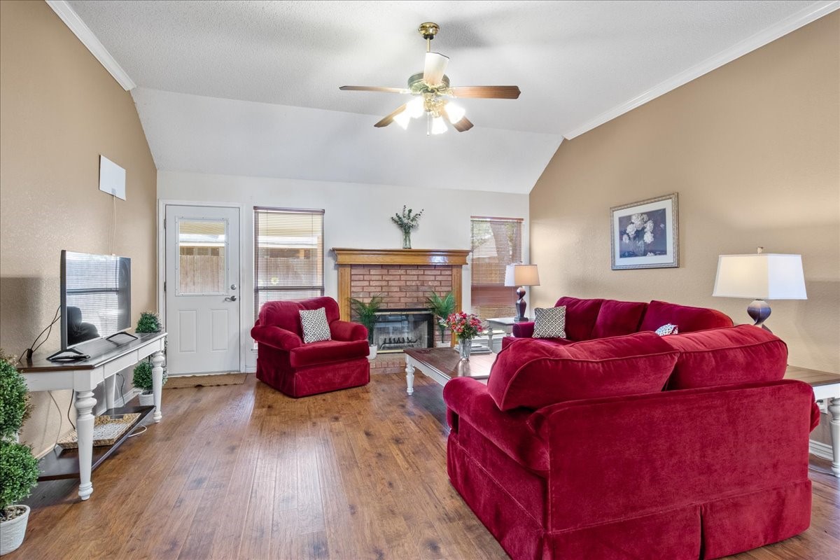 541 Pleasant Valley Drive
