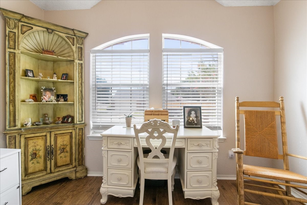 541 Pleasant Valley Drive